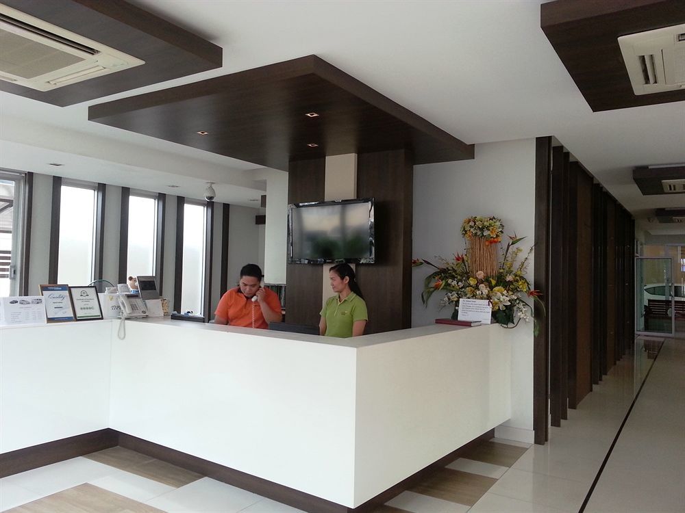 April Suites Pattaya Εξωτερικό φωτογραφία